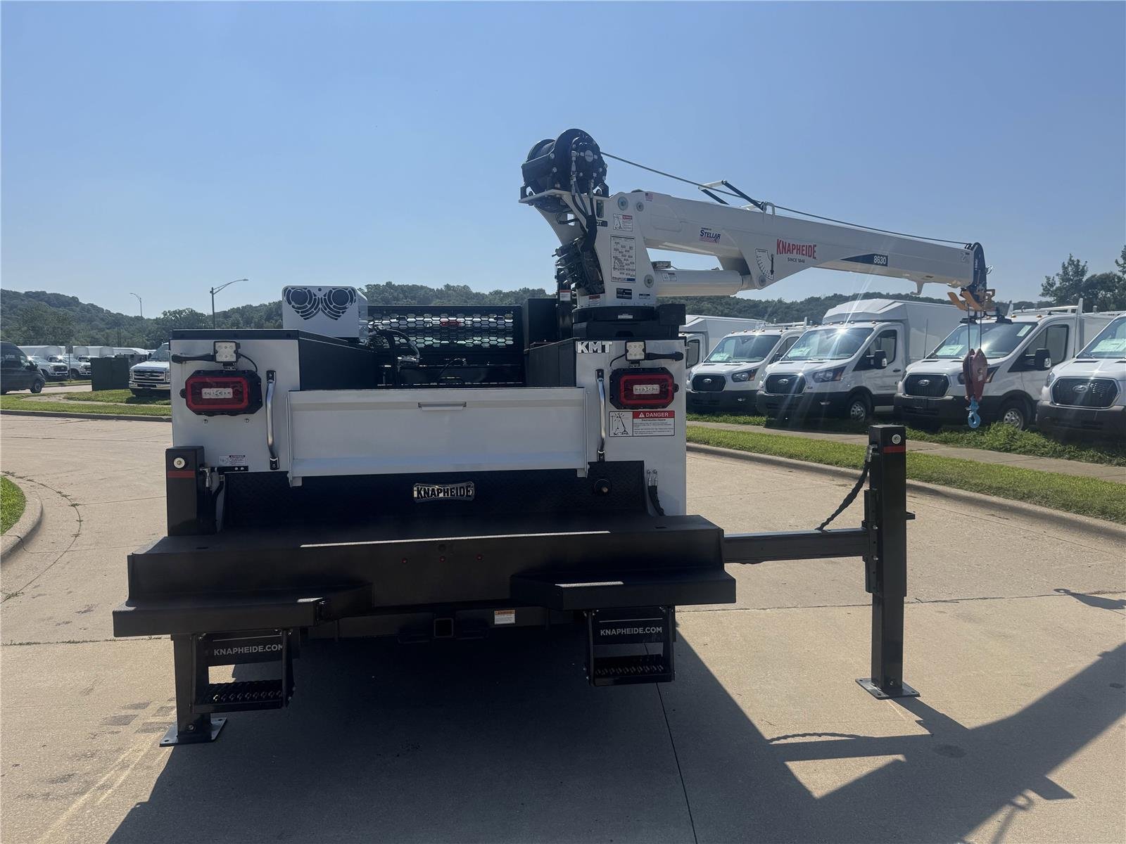 2024 Ford F-600 Super Duty Chassis Cab XL - Photo 36