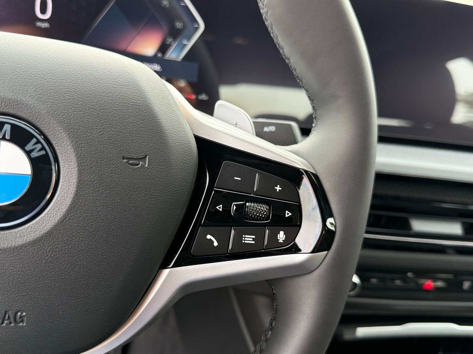 2026 BMW 3 Series 330i - Photo 23