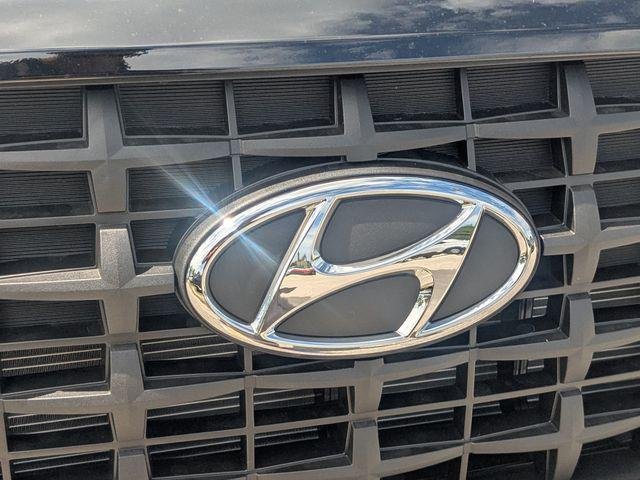 New 2026 Onyx Black Hyundai SE image 43