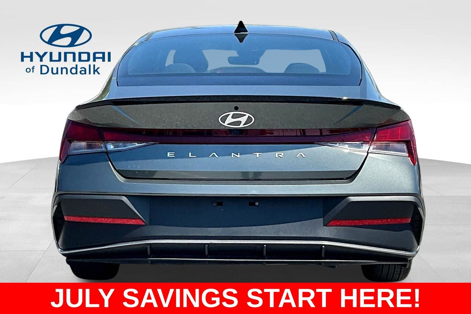 Used 2025 Gray Hyundai SEL Sport image 7