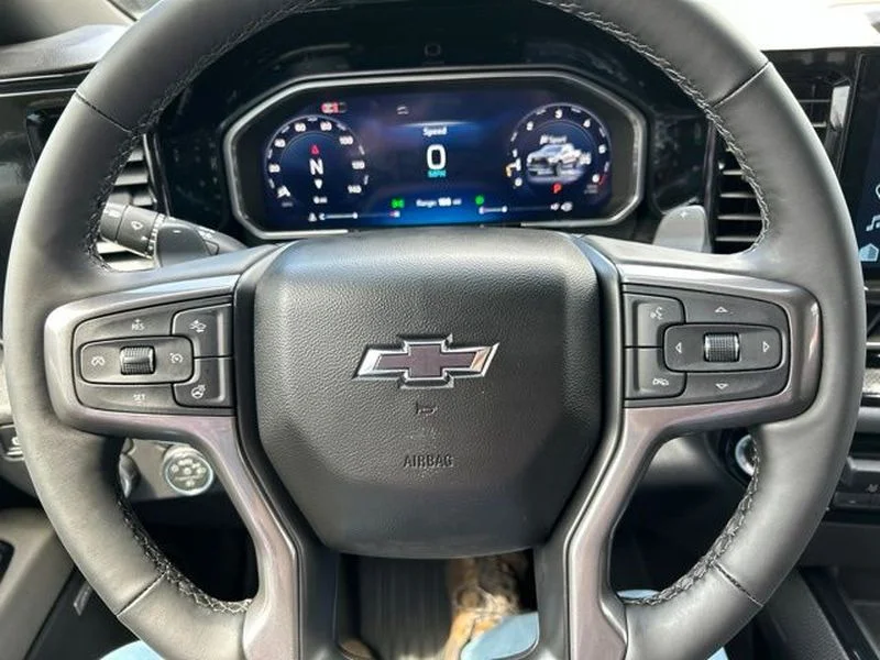 2026 Chevrolet Silverado 1500 ZR2 - Photo 18