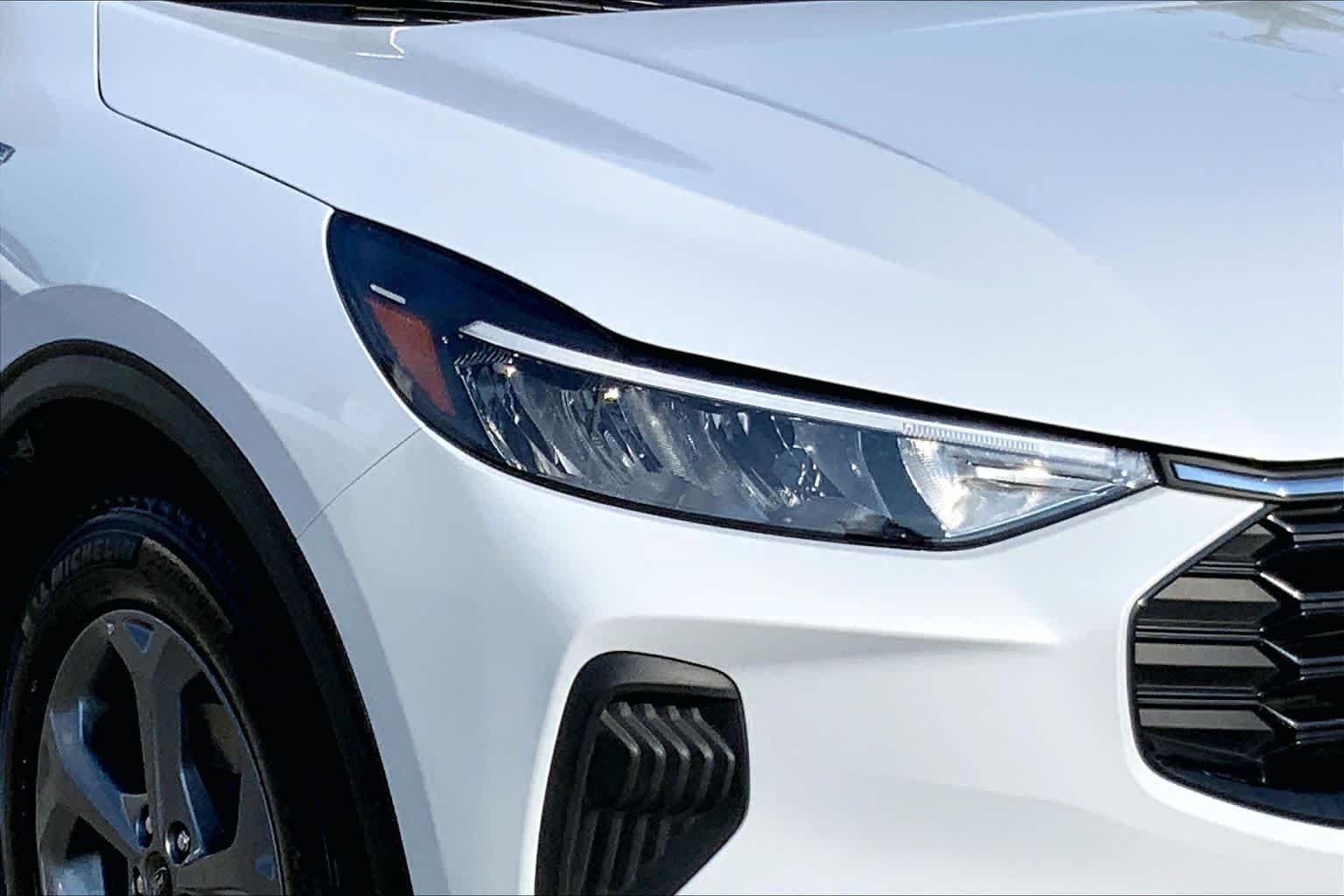 Used 2026 A3/SPACE SILVER Ford ST-Line image 23