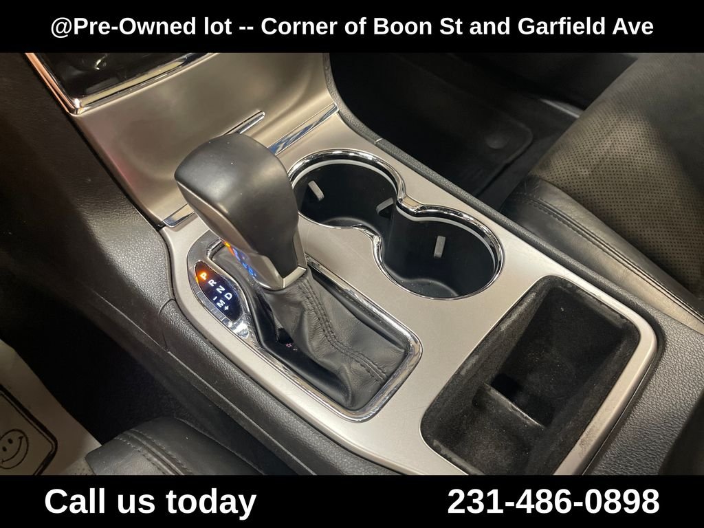 Used 2021 Black Jeep Laredo X image 25