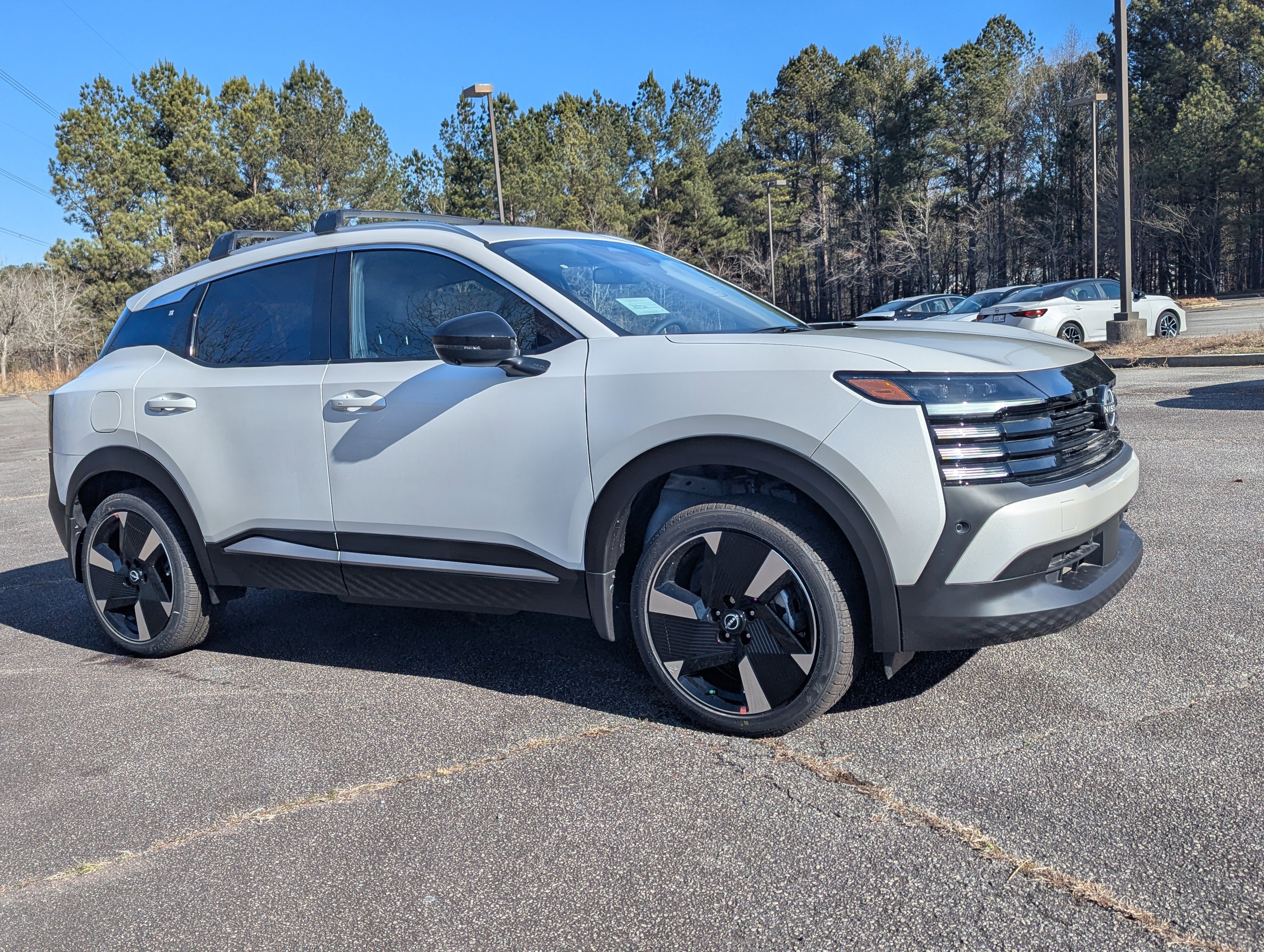 New 2026 White Nissan SR image 1
