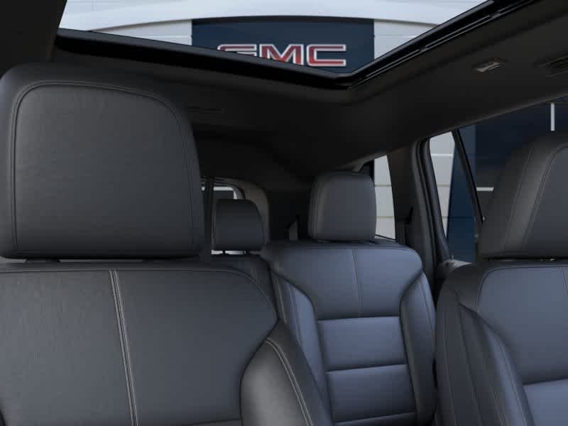 New 2027 Summit White GMC Elevation image 24