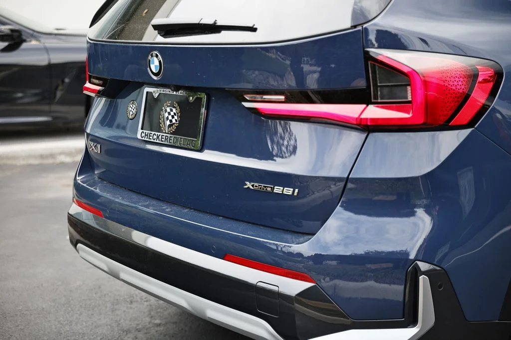 New 2026 Night Dusk Blue Metallic BMW xDrive28i image 9