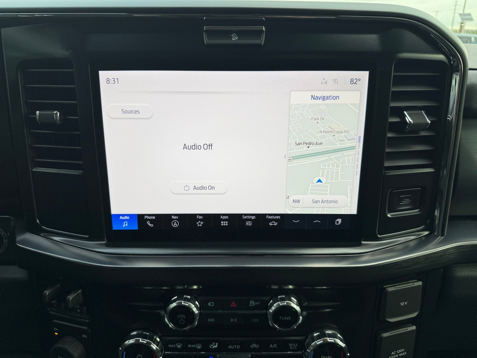 New 2026 Avalanche Ford LARIAT image 21
