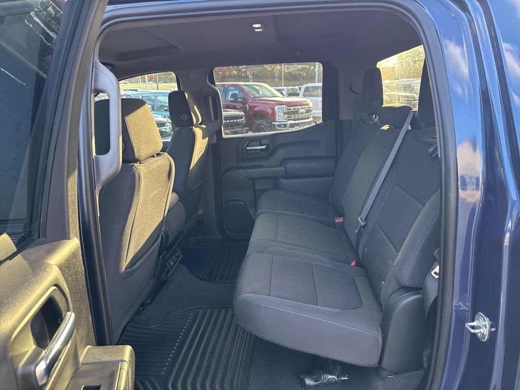 2021 Chevrolet Silverado 1500 LT - Photo 15