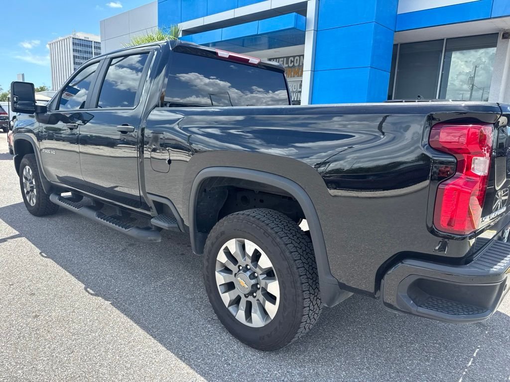 Used 2025 Black Chevrolet Custom image 6
