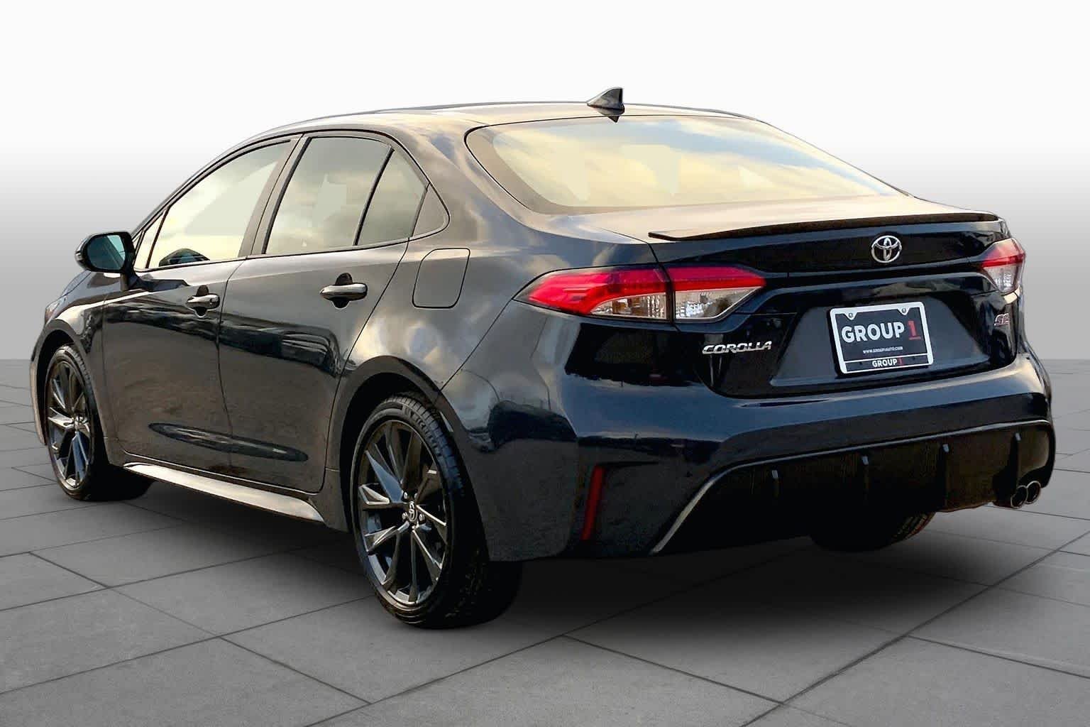 Used 2025 Underground Toyota SE image 12