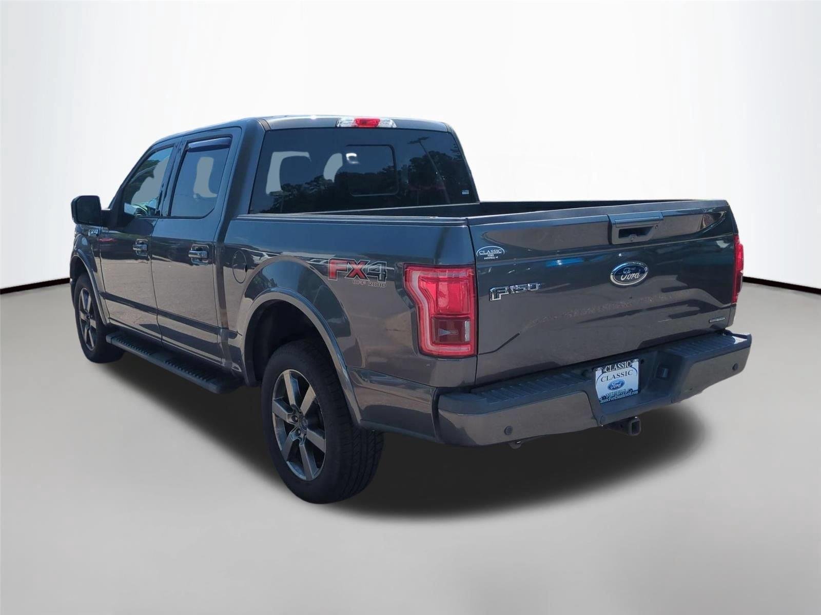 Used 2015 Magnetic Metallic Ford Lariat image 3