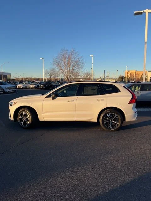 2026 Volvo XC60 Core - Photo 6