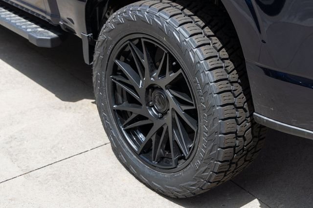 New 2026 Blue Metallic Ford XLT image 6