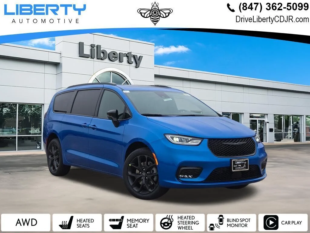 2026 Chrysler Pacifica Select AWD's photo