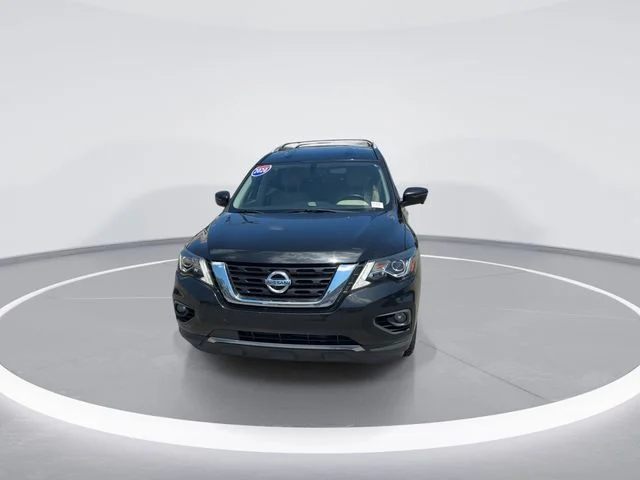 Used 2020 Black Nissan SL image 2