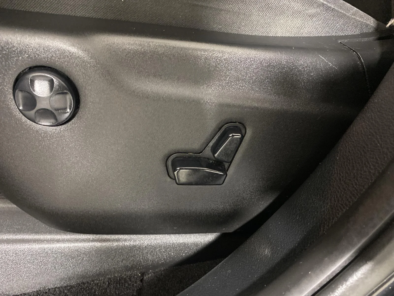 Used 2020 DB Black Clearcoat Dodge SXT Plus image 12