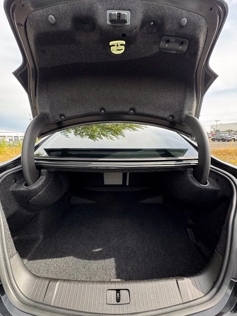 Used 2010 Carbon Black Metallic Buick CXS image 9