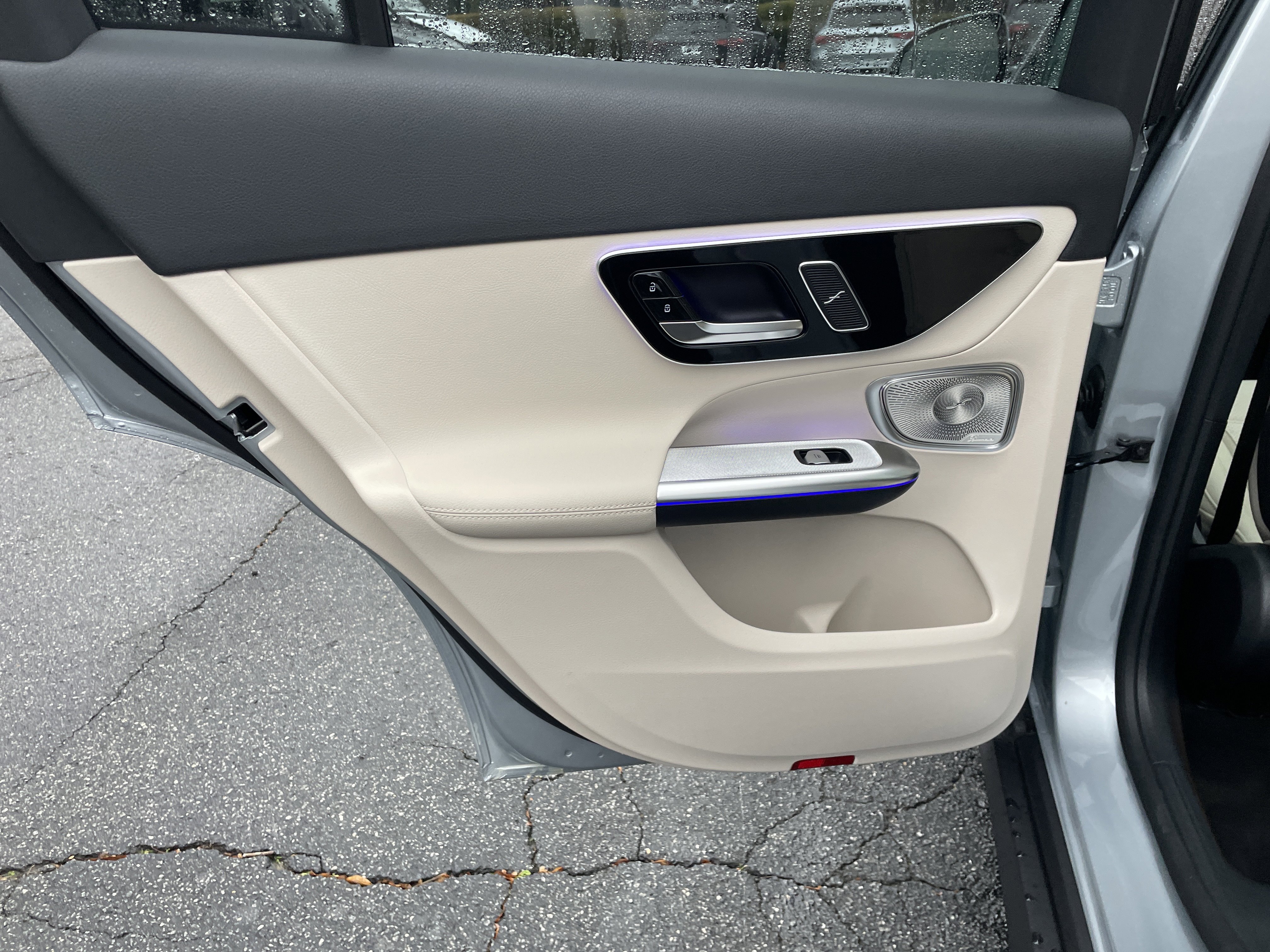 New 2026 Cirrus Silver Metallic Mercedes-Benz GLC 300 SUV image 35
