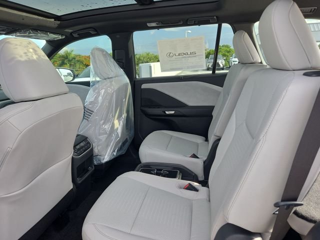 New 2026 Wind Chill Pearl Lexus PREMIUM AWD image 23