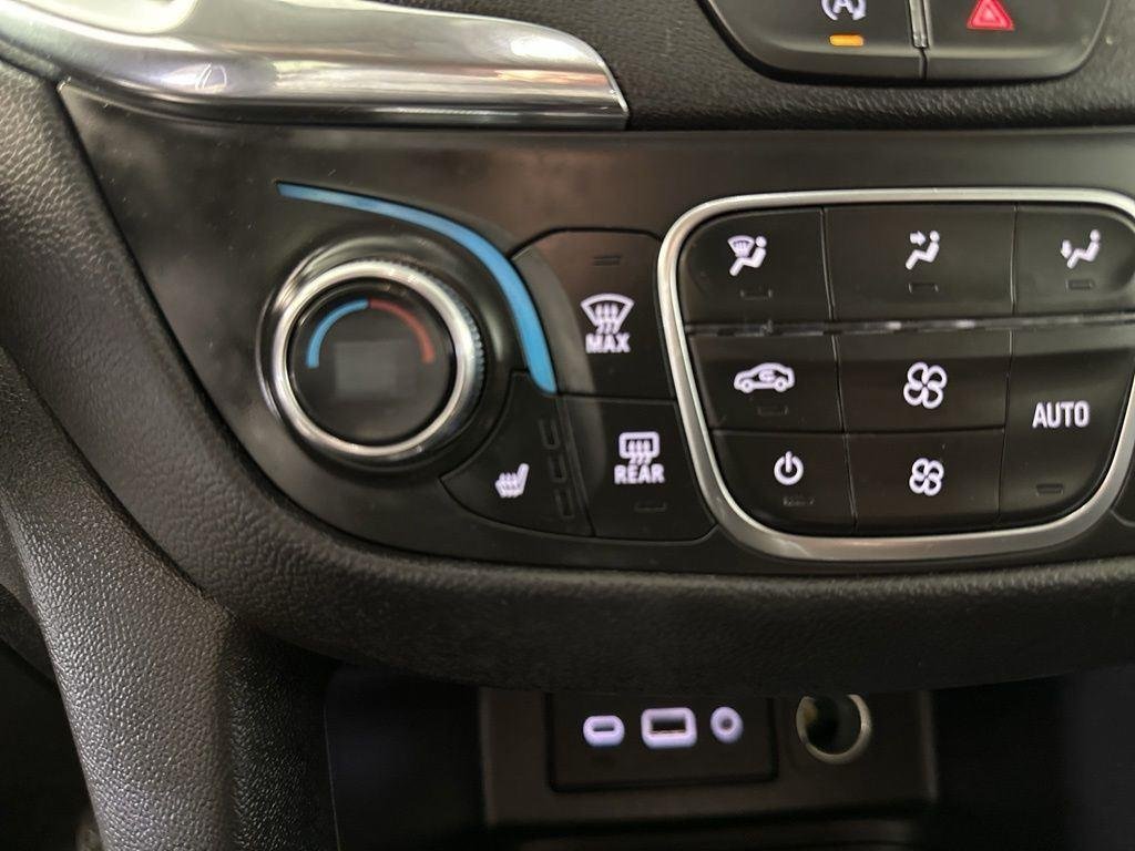 Used 2024 Sterling Gray Metallic Chevrolet LT image 20