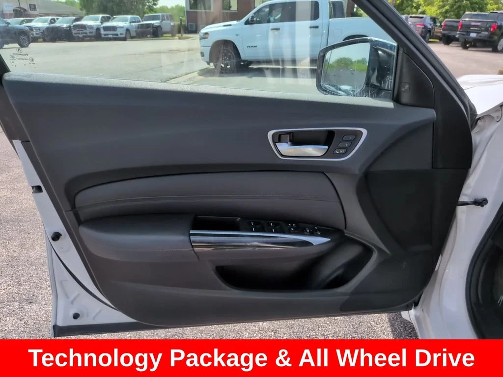 Used 2019 White Acura Technology image 16