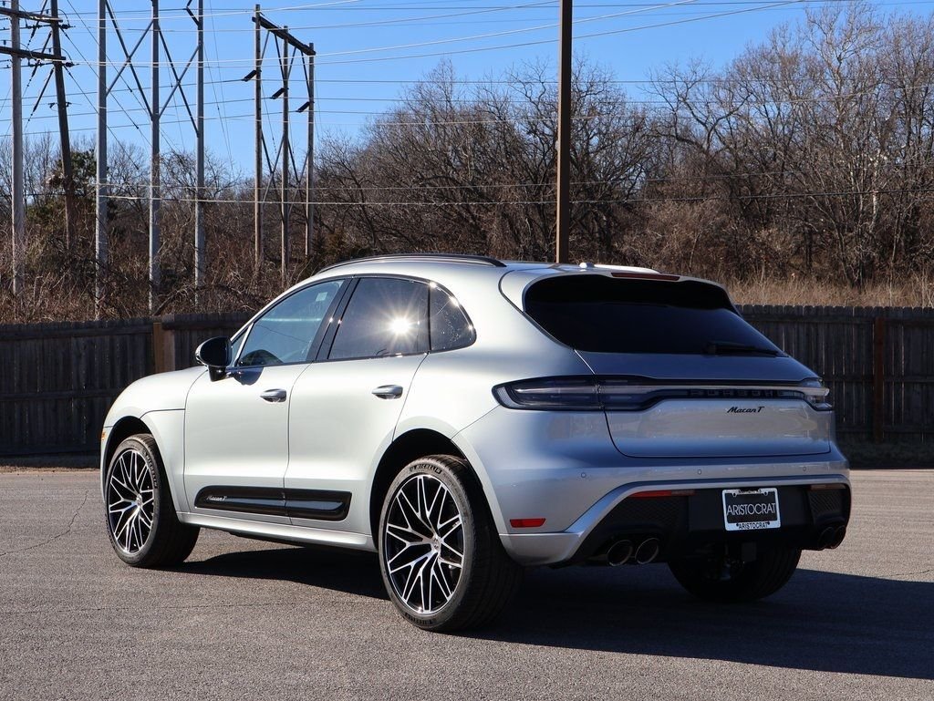 Used 2026 Dolomite Silver Metallic Porsche T image 3