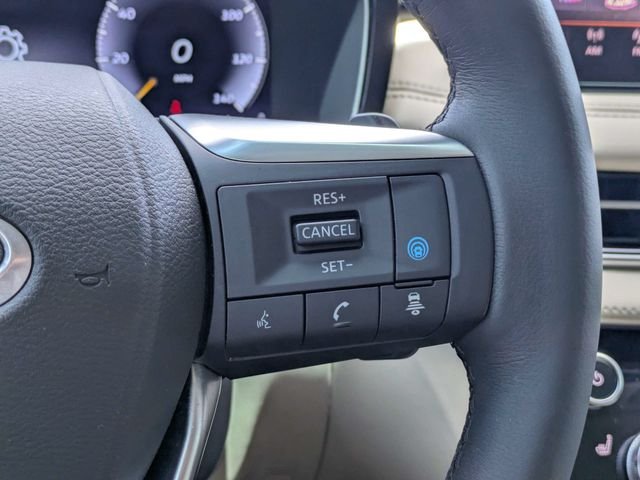 Used 2025 Gray INFINITI LUXE image 27