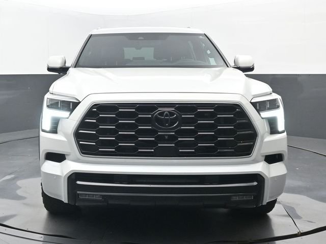 Used 2025 Wind Chill Pearl Toyota Platinum image 5