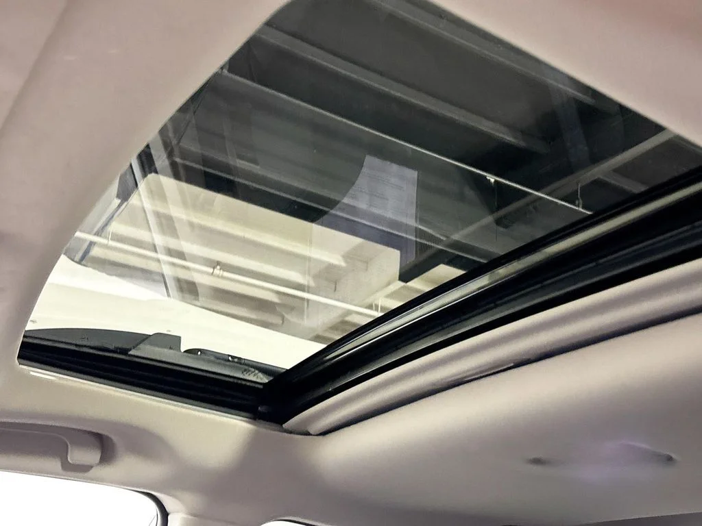 Used 2025 White Subaru Limited image 20