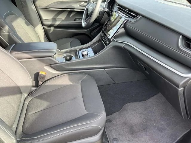 Used 2025 Gray Jeep Laredo X image 23