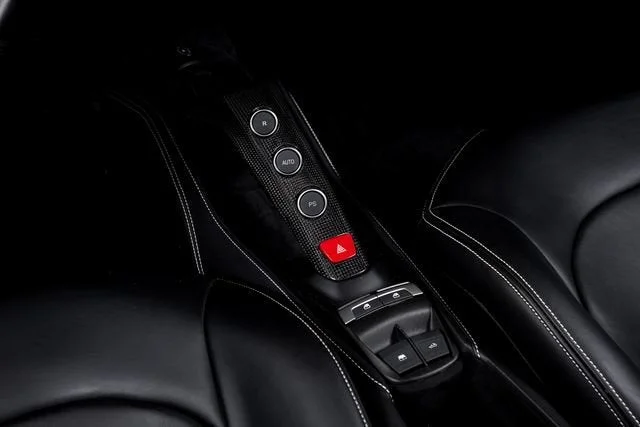 Certified Used 2018 Bianco Avus Ferrari  image 30