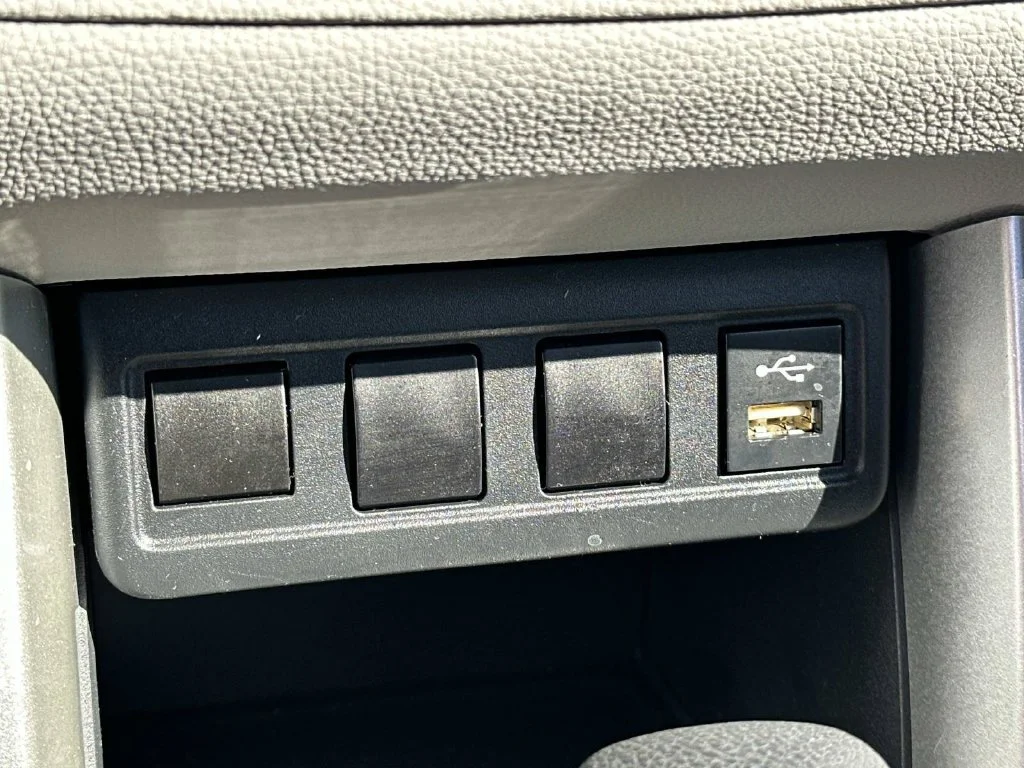 Certified Used 2022 Silver Toyota L image 38