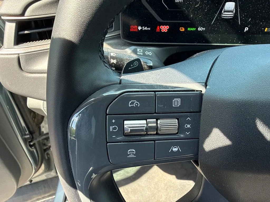 Used 2024 Iceberg Green Kia Wind image 11