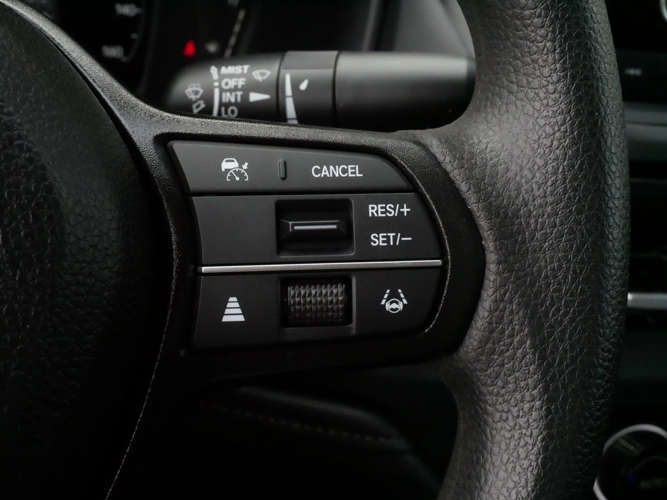 2025 Honda Accord SE - Photo 61