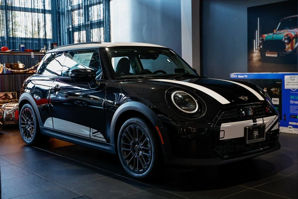 2026 MINI Hardtop Cooper S's photo