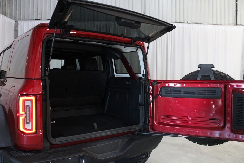 Used 2025 Ruby Red Metallic Ford Badlands image 28