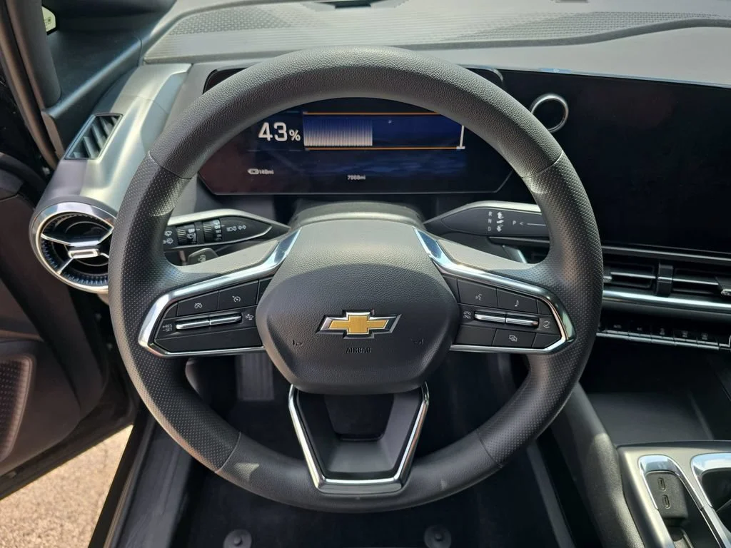 2026 Chevrolet Equinox EV 1LT - Photo 11