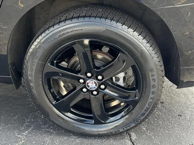Used 2023 Black Buick Essence image 31
