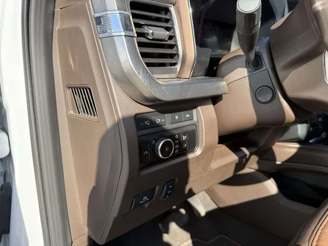 Used 2023 White Ford King Ranch image 19