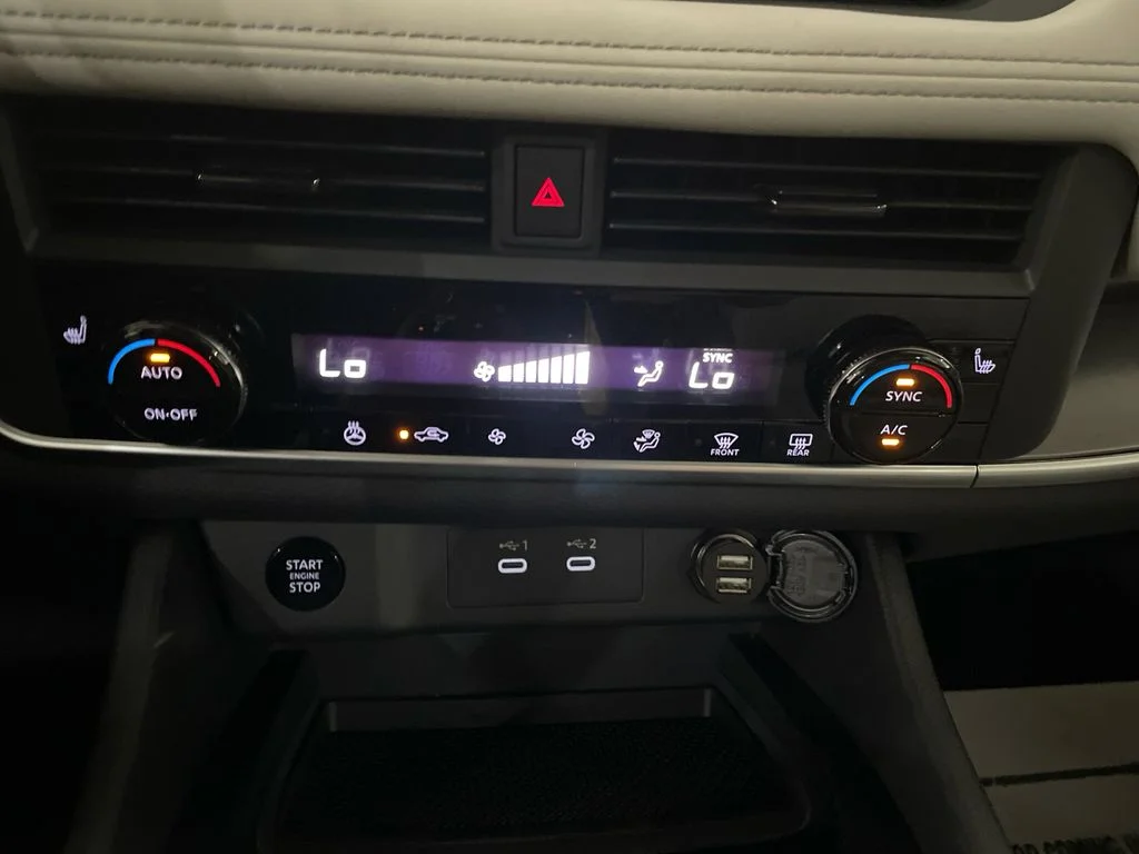 2026 Nissan Rogue Dark Armor - Photo 20
