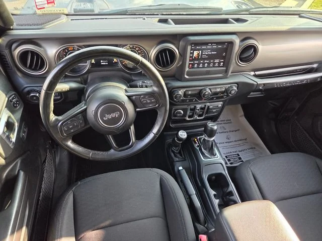Used 2020 Gray Jeep Unlimited Sport image 9