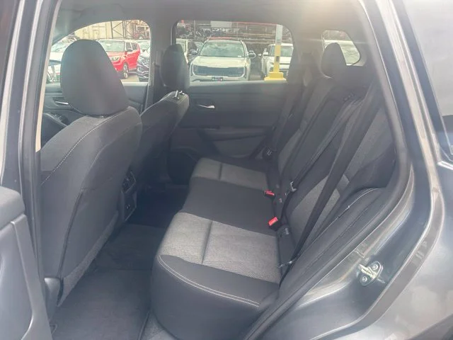 Used 2024 Gray Nissan SV image 11