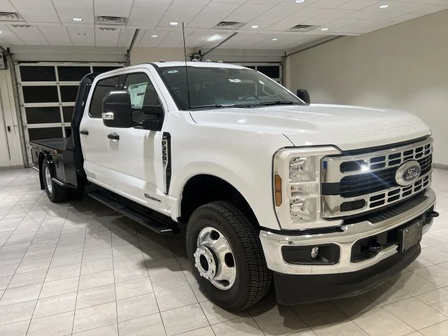 New 2026 White Ford XLT image 7