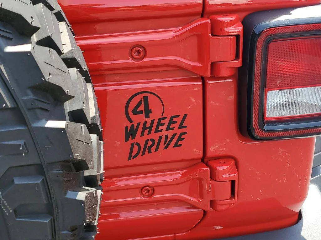 Used 2022 Red Jeep Unlimited Willys image 7