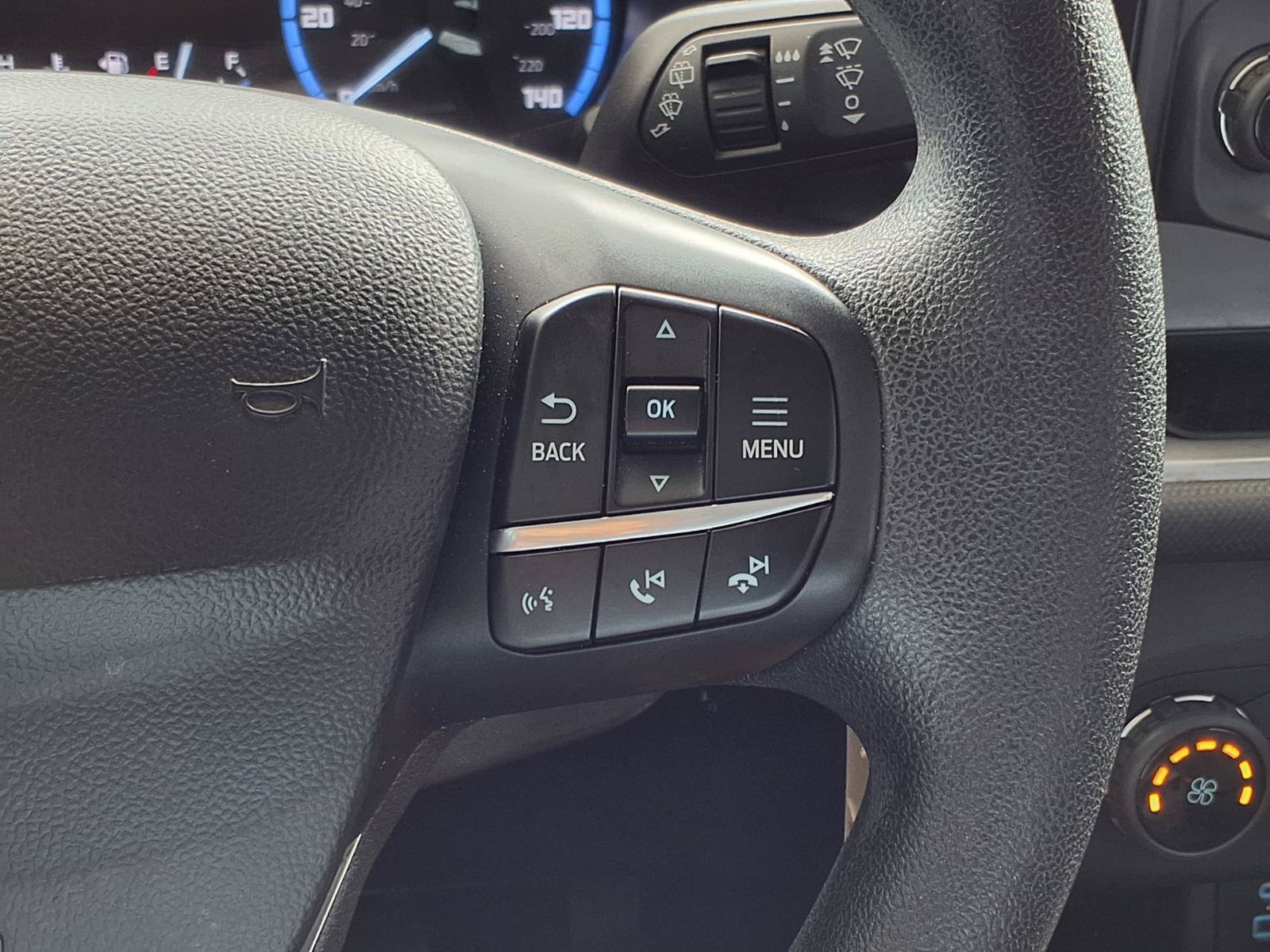 Used 2022 White Ford  image 24