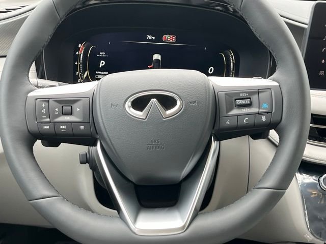 New 2027 Deep Emerald INFINITI Luxe AWD image 14