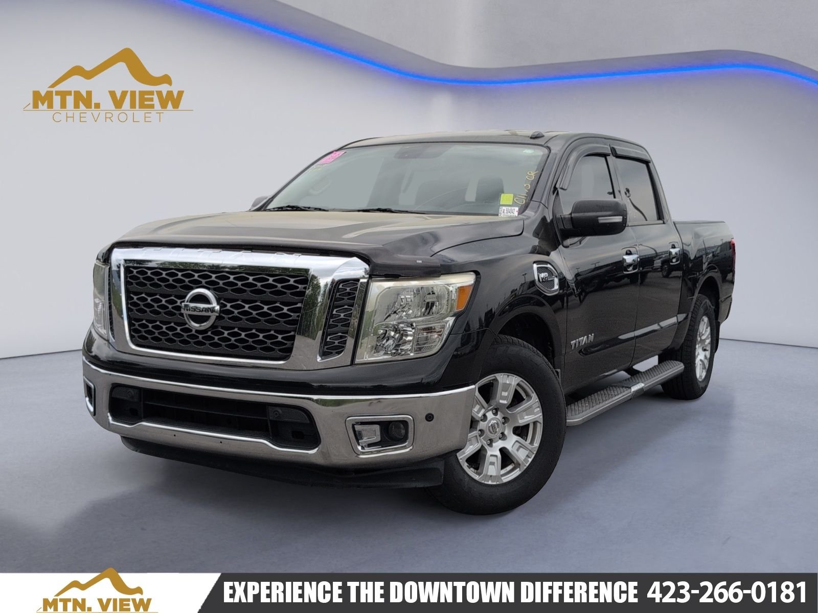 2017 Nissan Titan SV Crew Cab