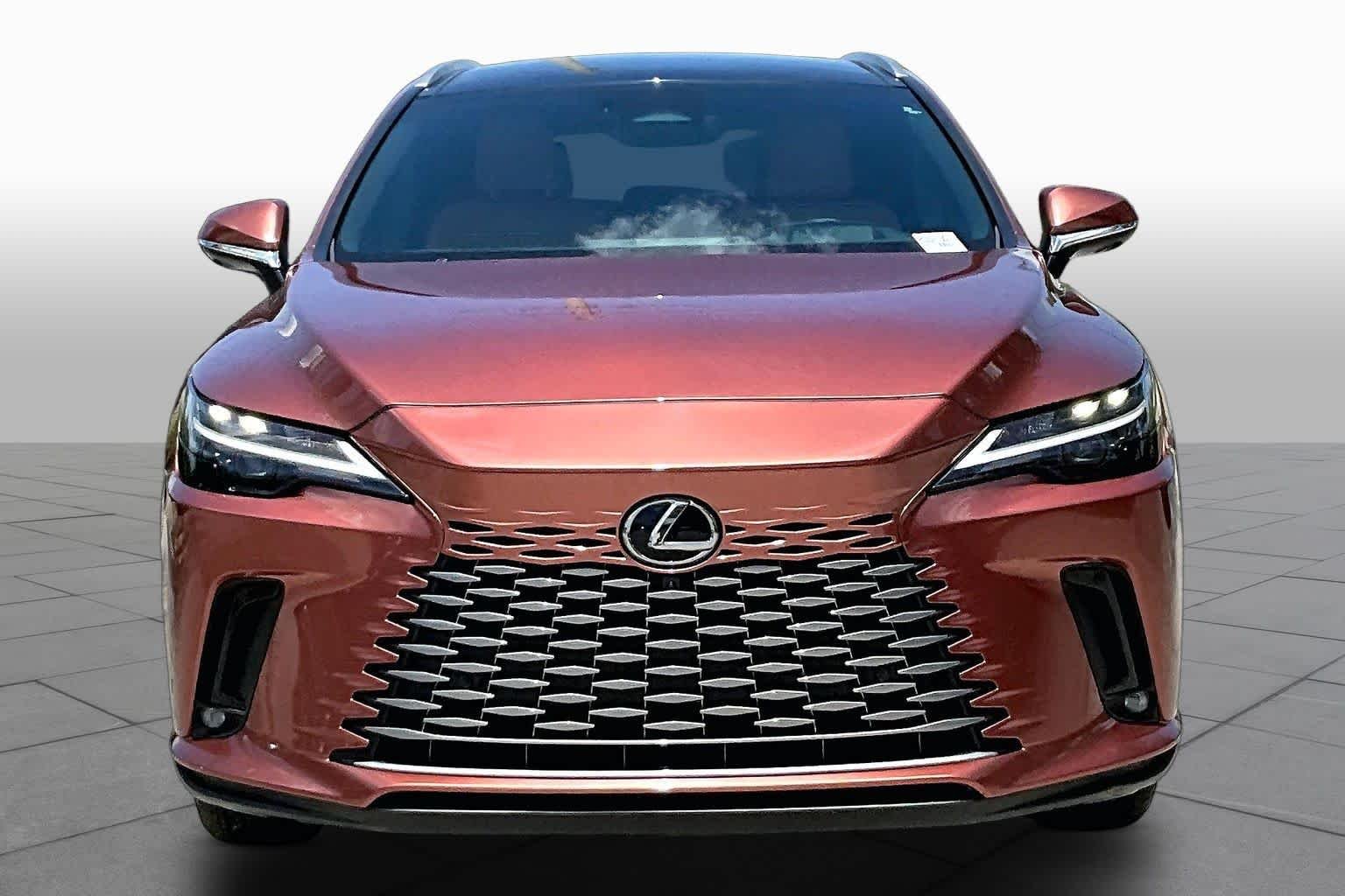 Used 2023 Copper Crest Lexus Premium Plus image 4