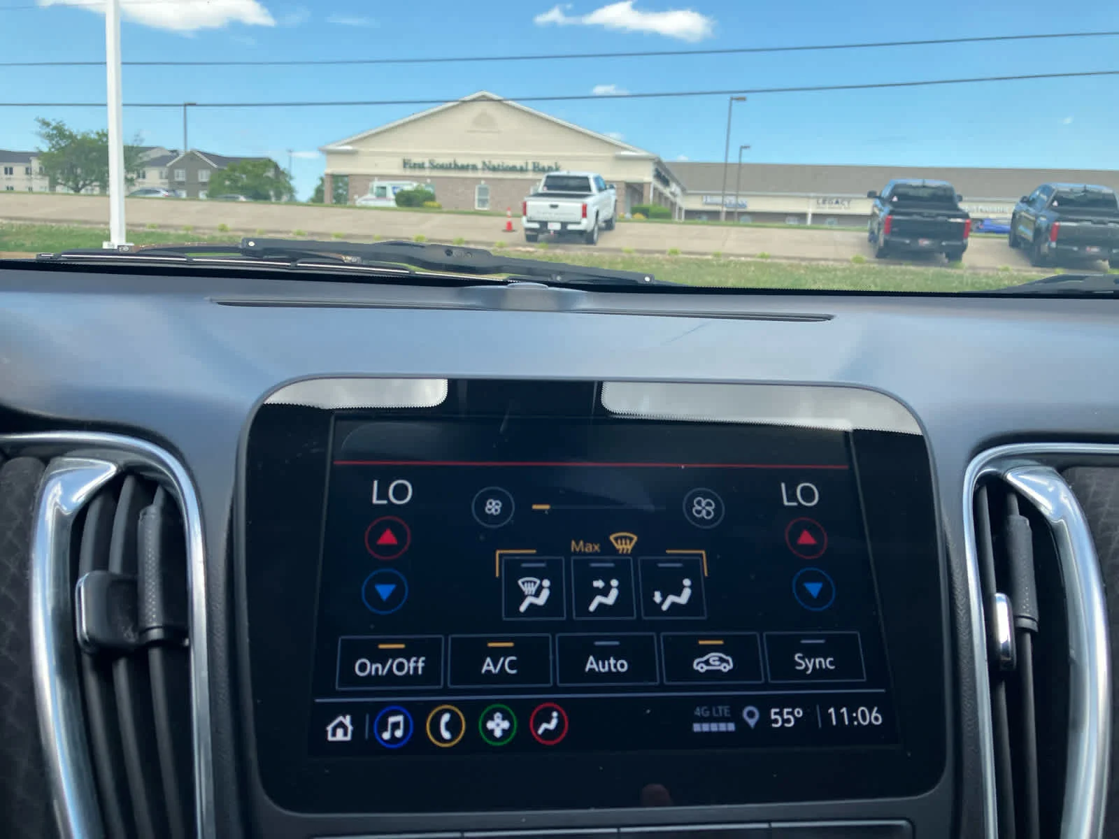 Used 2021 Summit White Chevrolet LT image 22