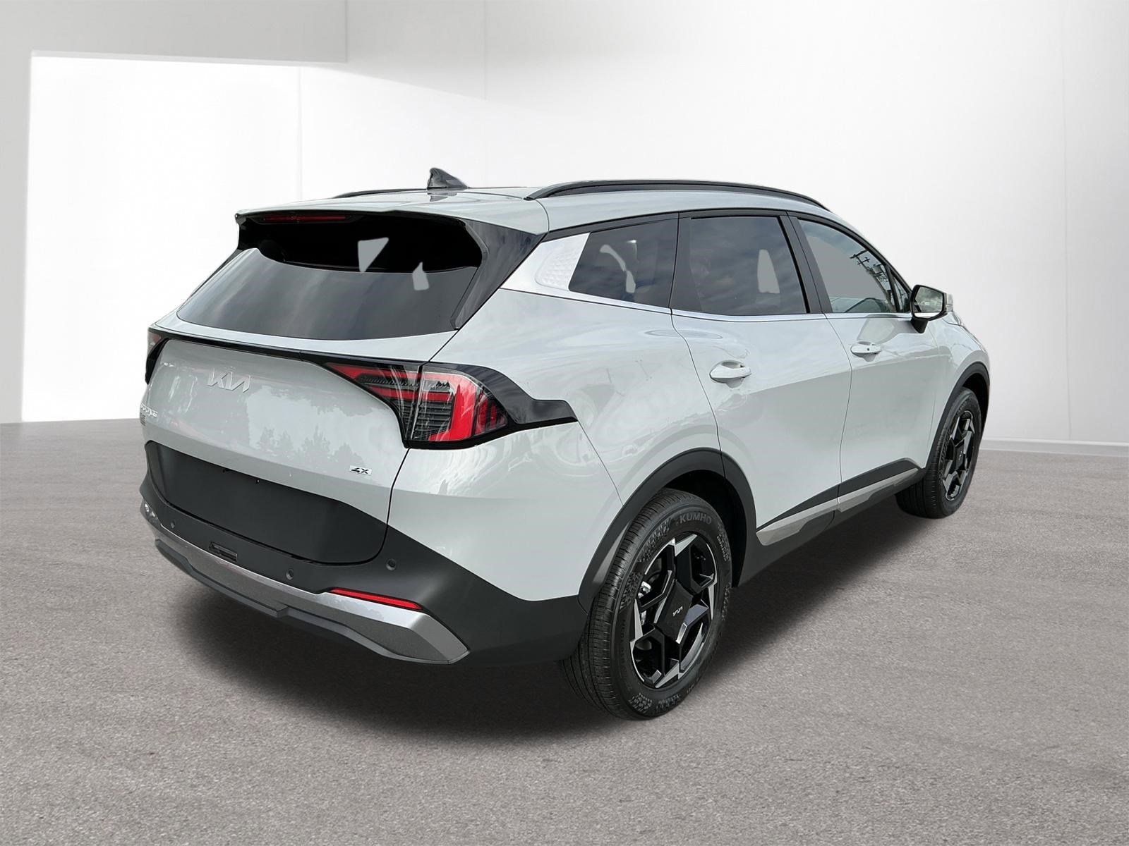New 2026 Wolf Gray Kia EX image 29